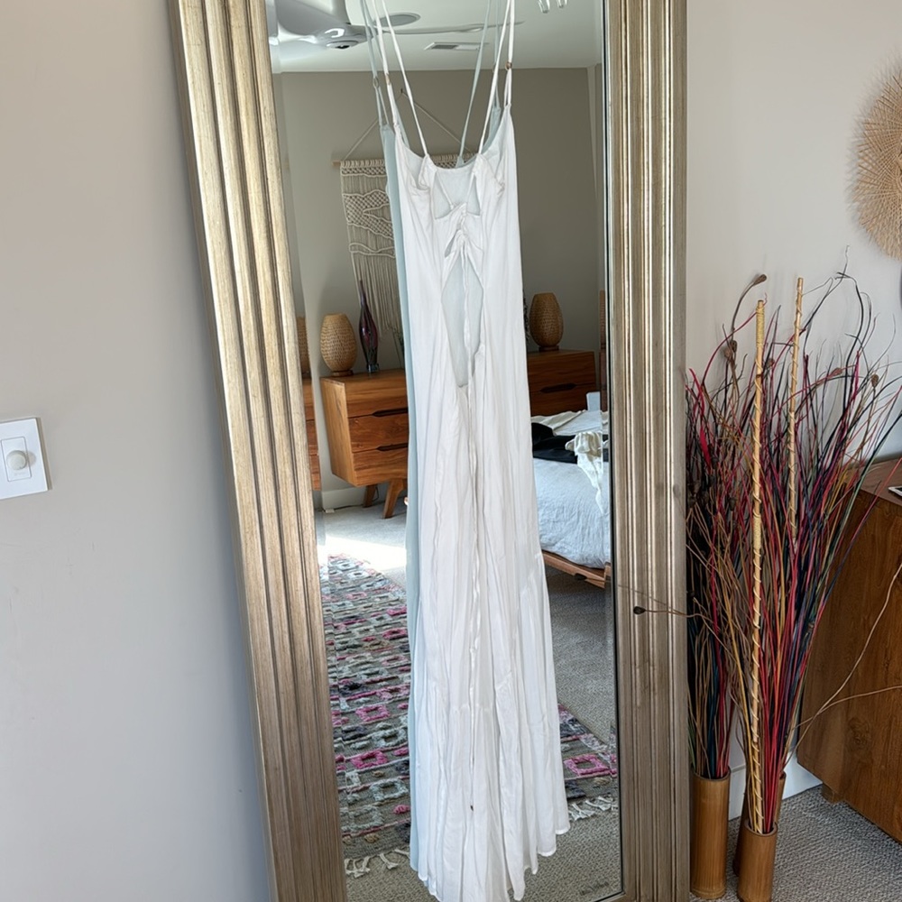 Indah Open Back Cross Tie Ruffle Bottom White Maxi Dress - Picture 3 of 6